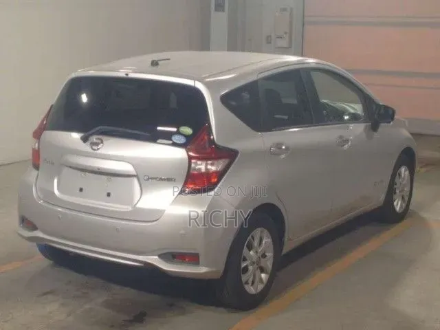 Nissan Note 1.2 Hybrid 2019 Silver