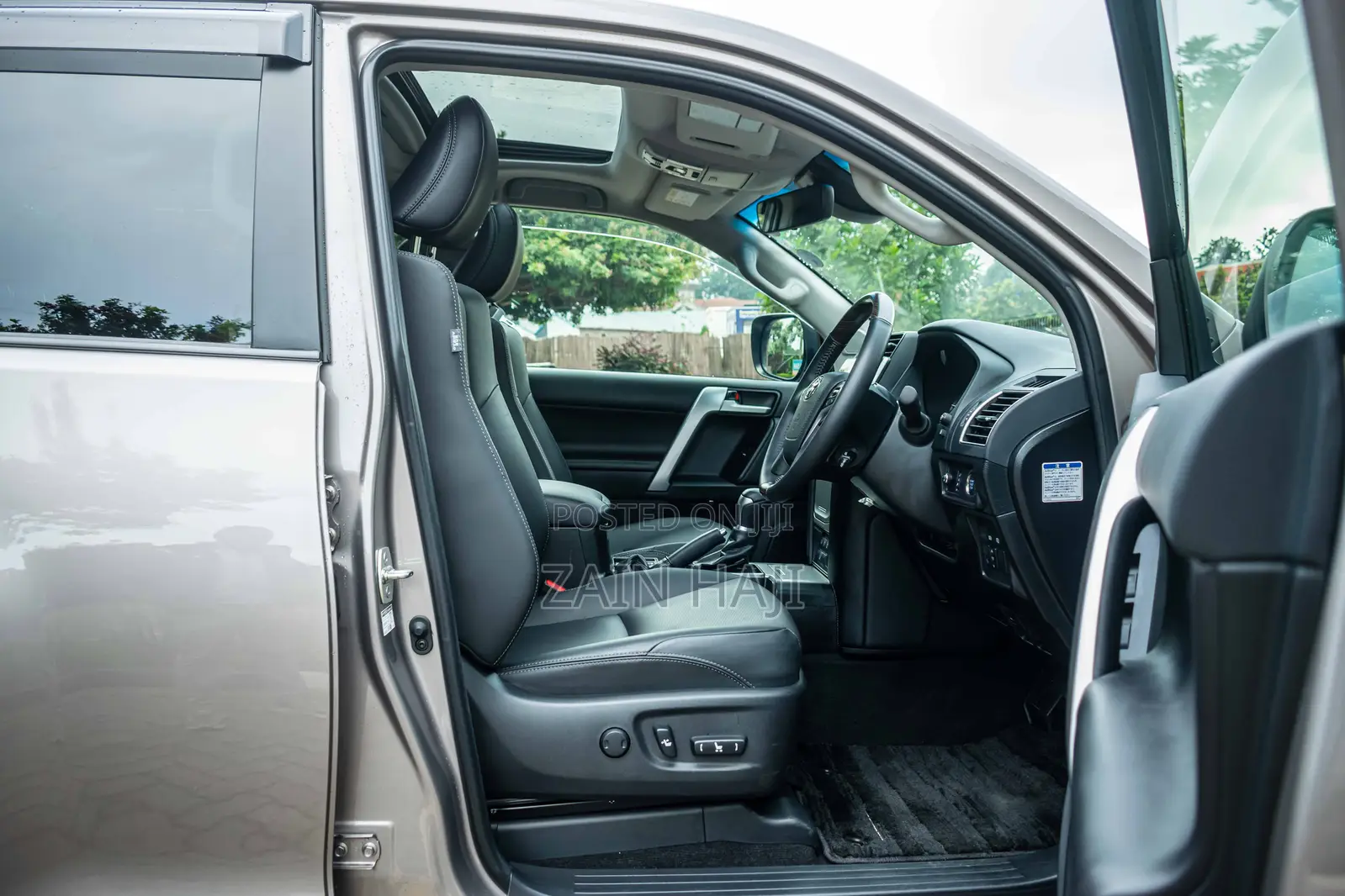 Toyota Land Cruiser Prado 2.8 2023 Brown