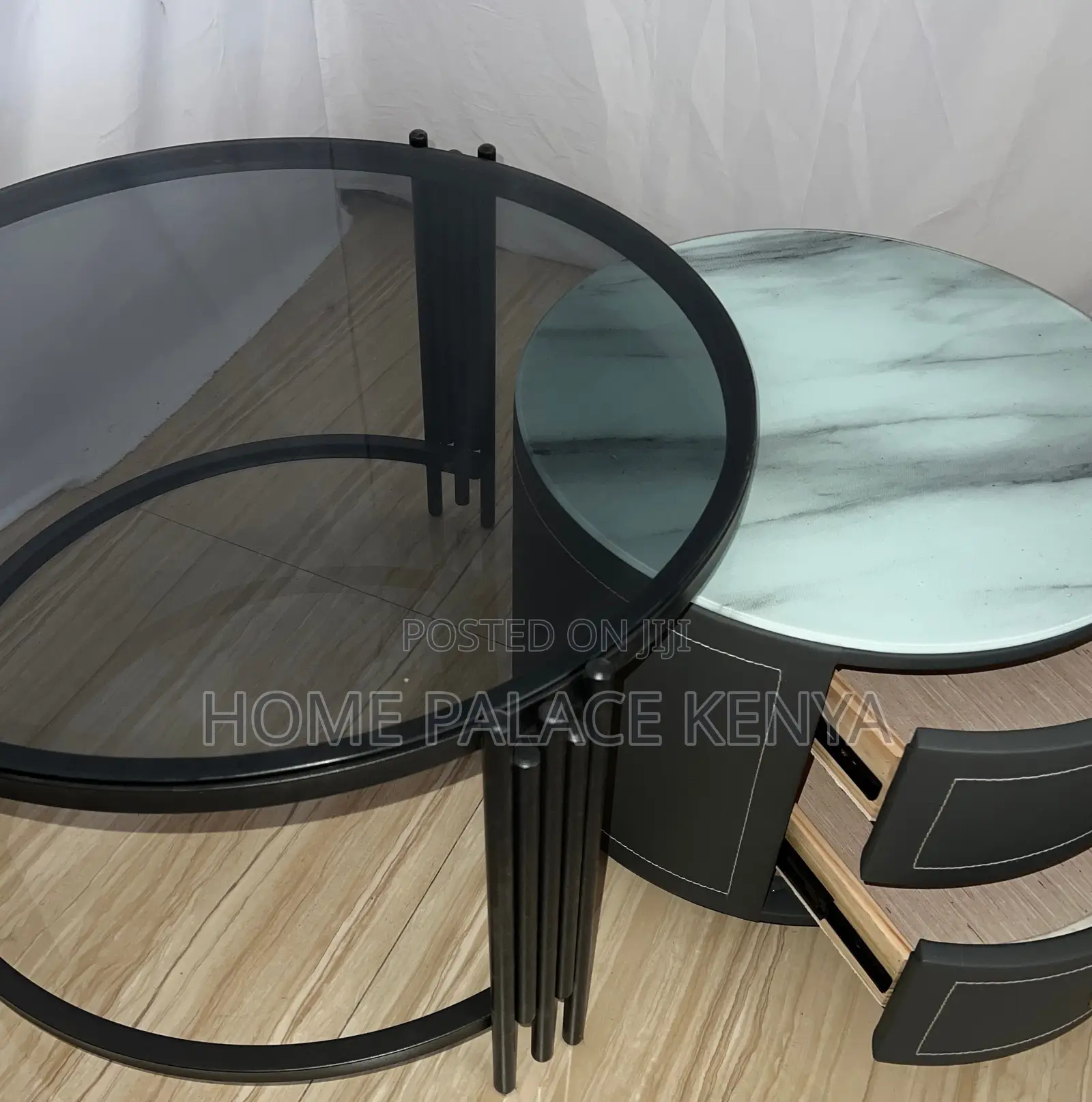Coffee Table: Modern Look Tea Table With Natural Marble