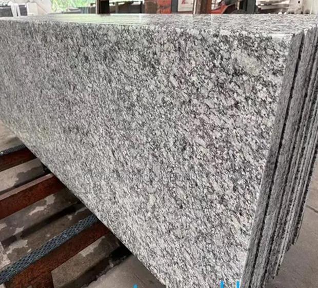 Natural Granite Slabs - thumbnail 2