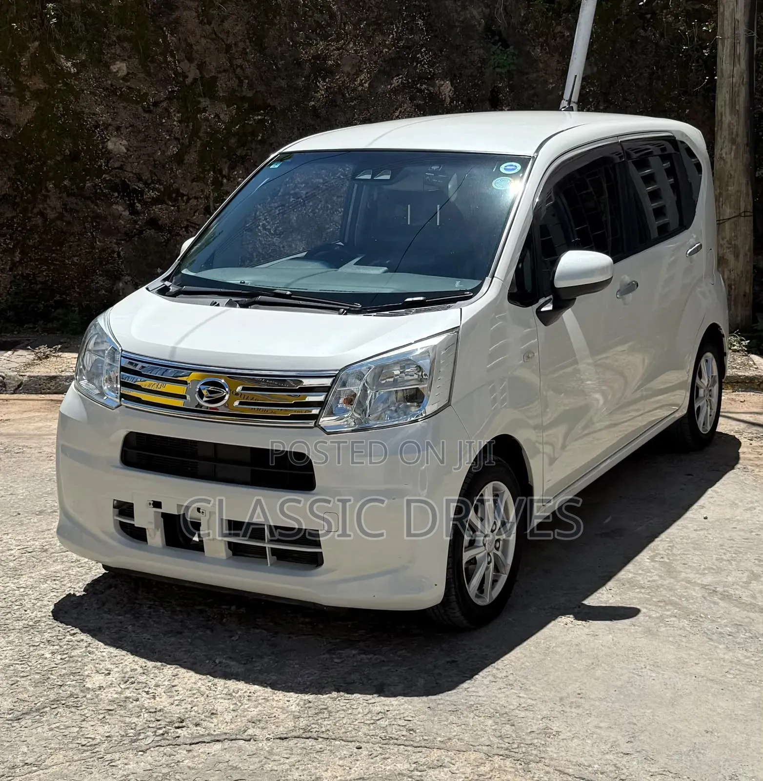 Daihatsu Move 2020 White