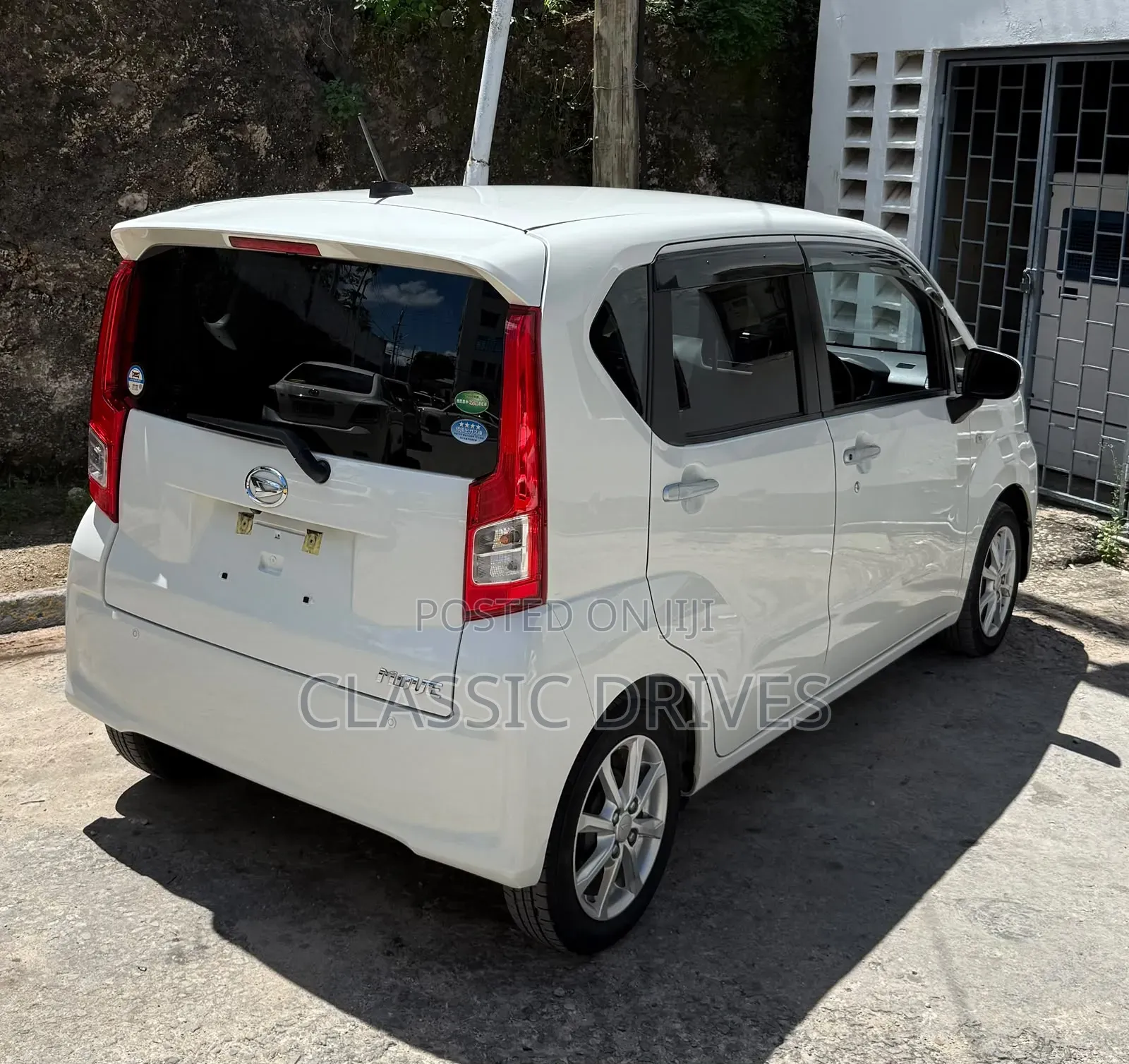 Daihatsu Move 2020 White