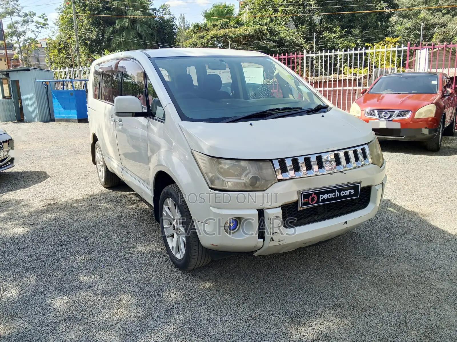 Mitsubishi Delica 2008 White