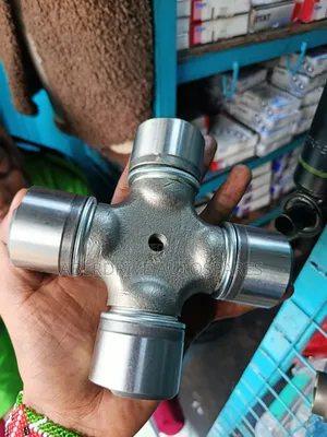 Cross Universal Bearing Lorry