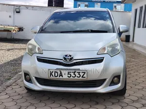 Toyota Ractis 2014 Silver