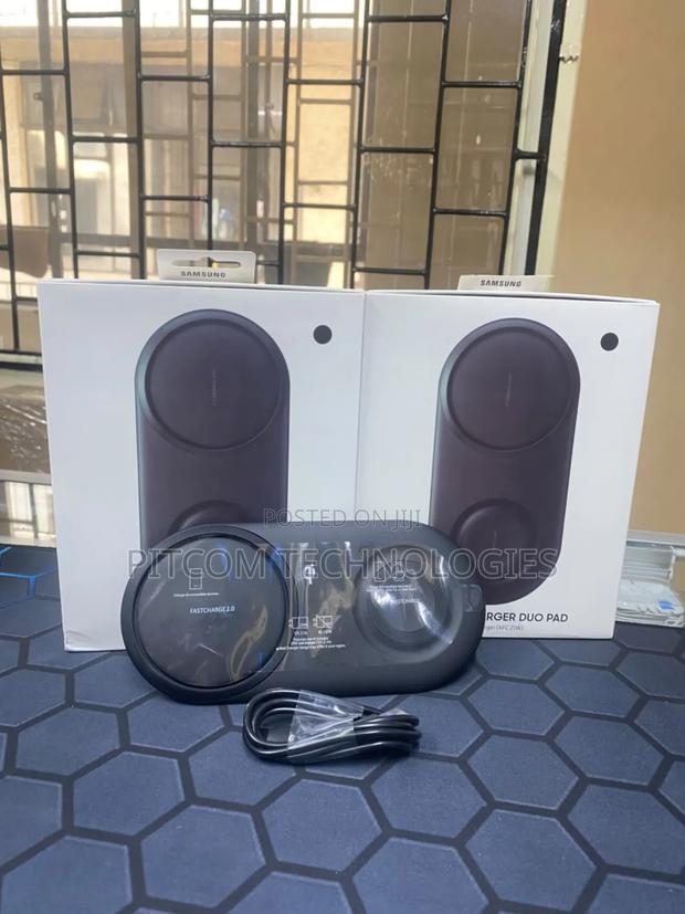 Wireless Charger Duo Pad - thumbnail 3