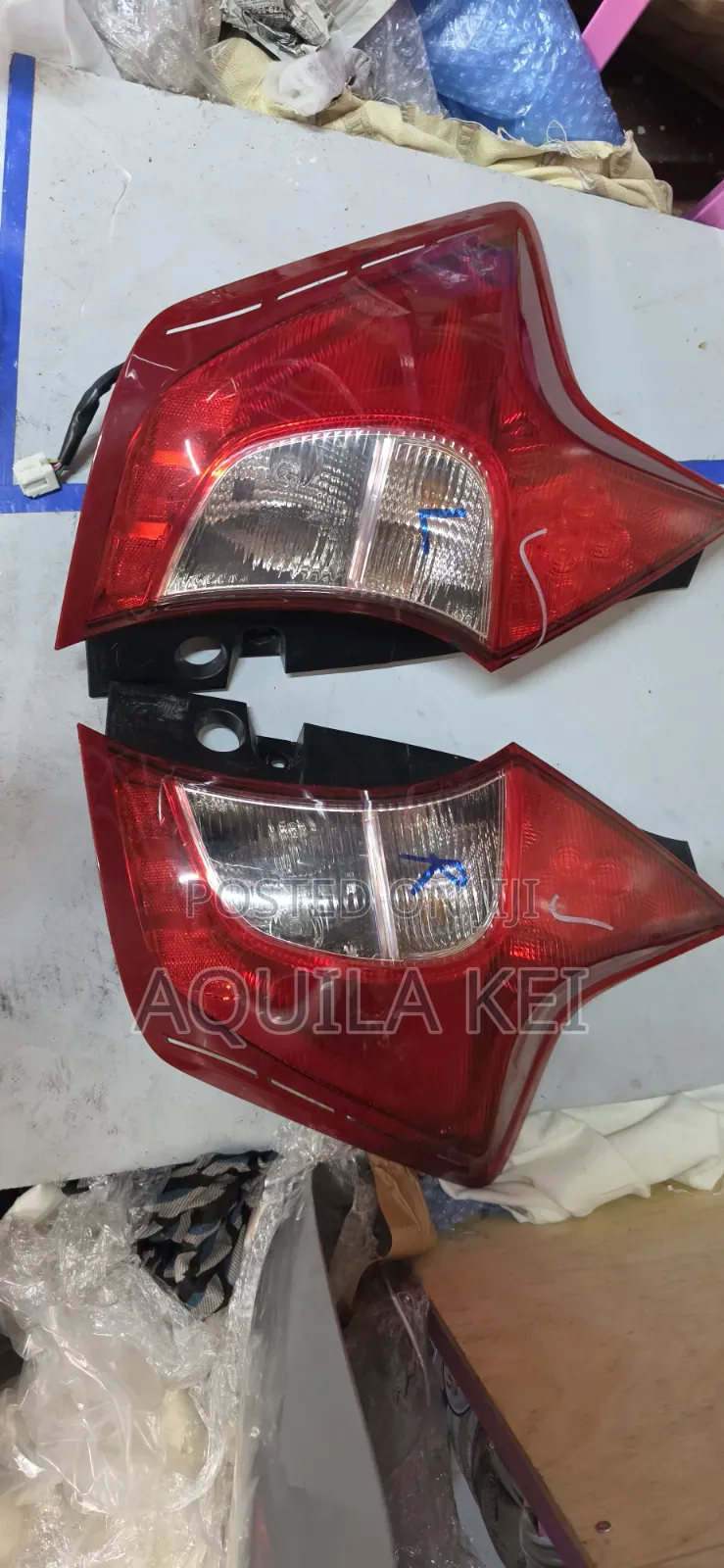 Nissan Note 2012 Taillights