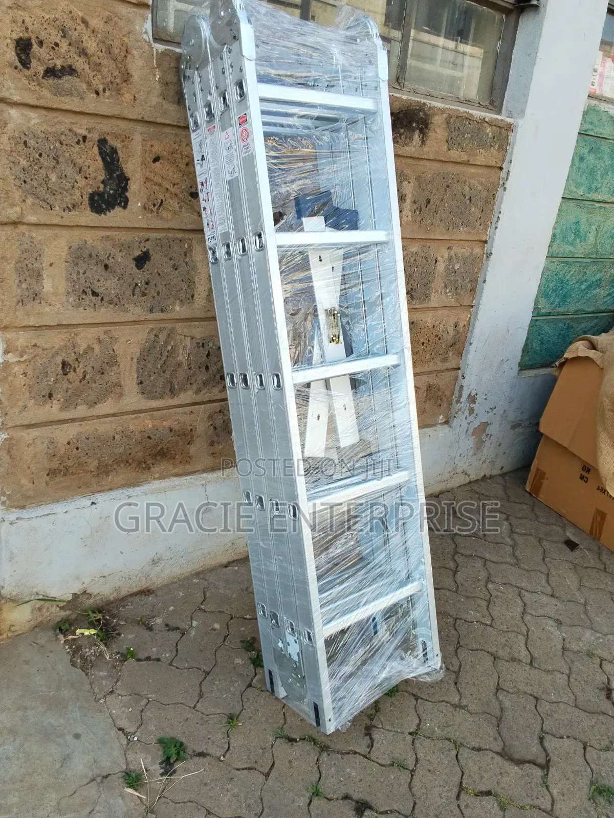 Extension Ladder/ Multipurpose Foldable Ladder