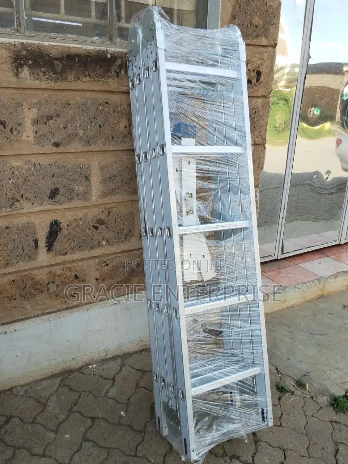 Extension Ladder/ Multipurpose Foldable Ladder