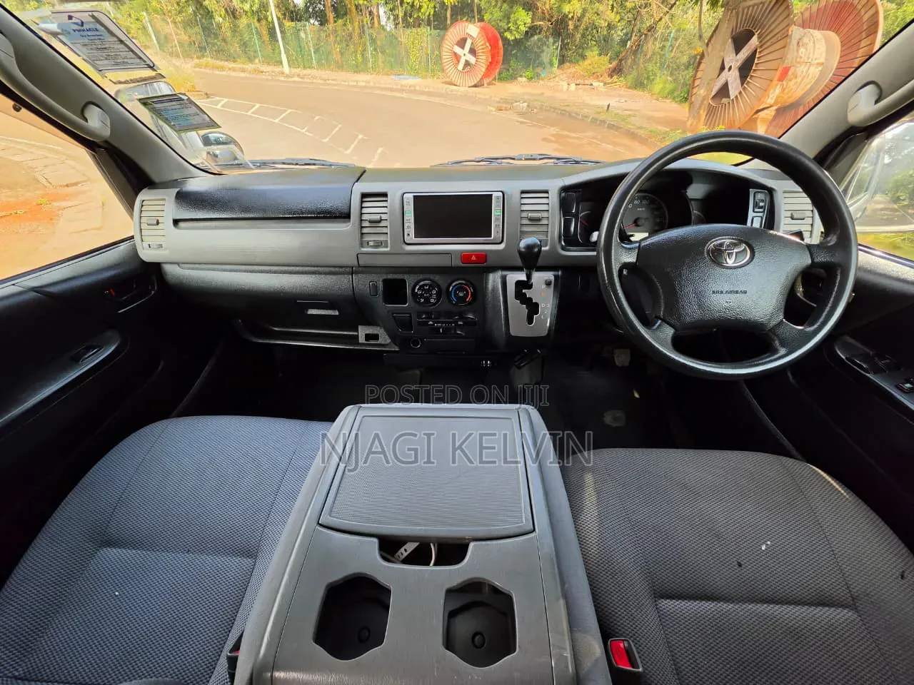 Toyota HiAce 2008 Grey