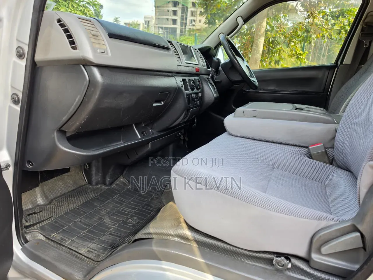 Toyota HiAce 2008 Grey