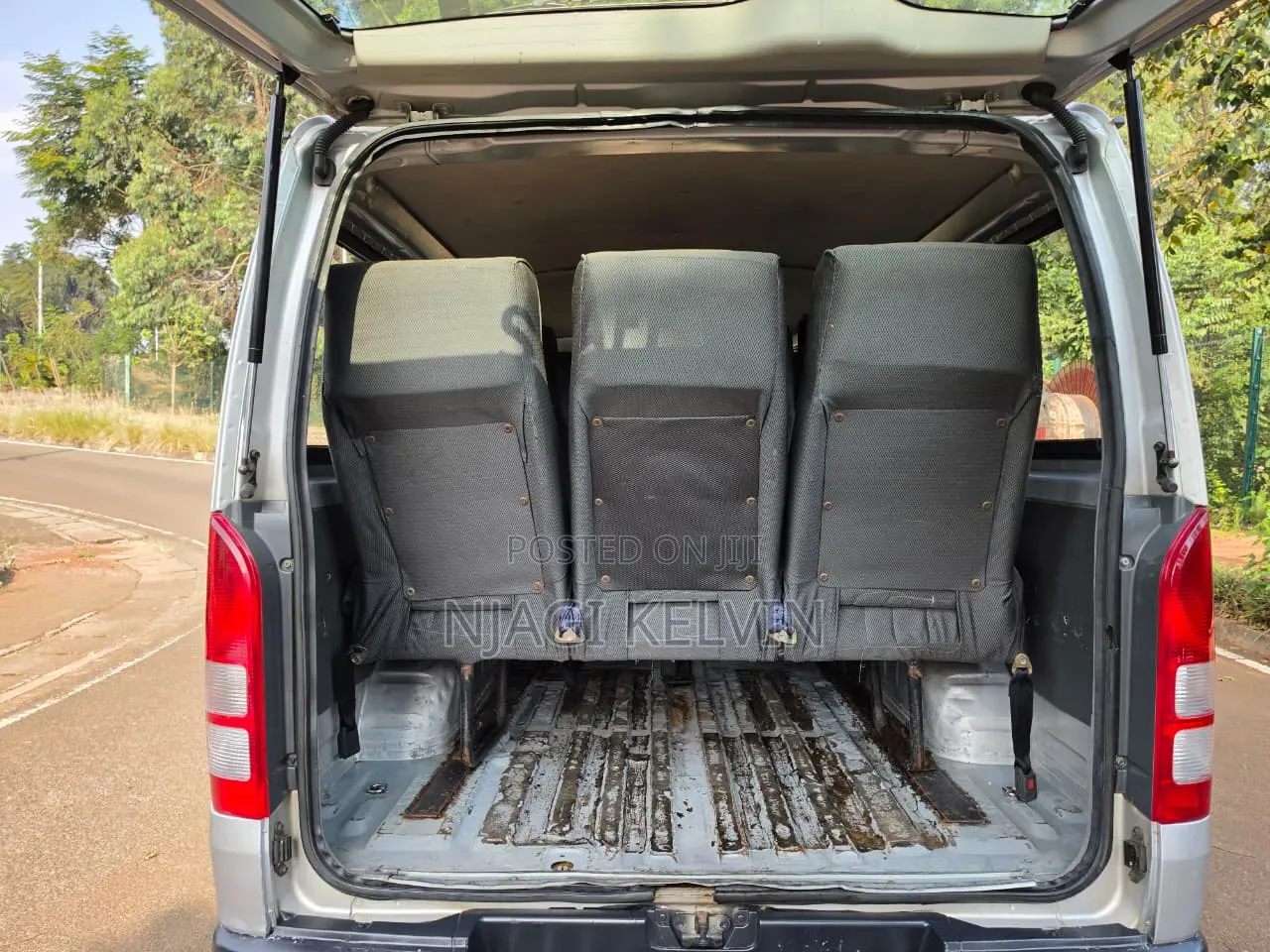 Toyota HiAce 2008 Grey
