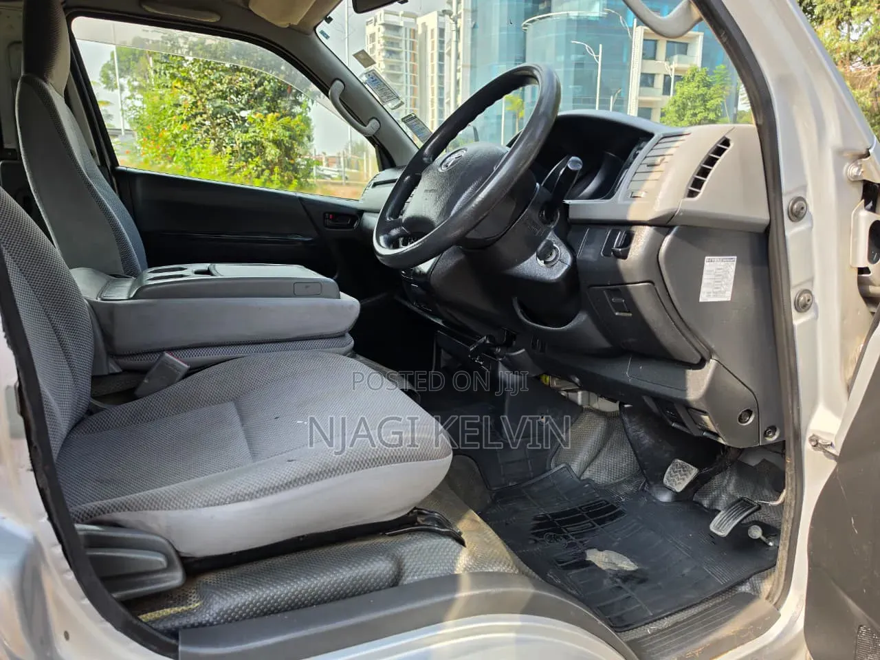 Toyota HiAce 2008 Grey