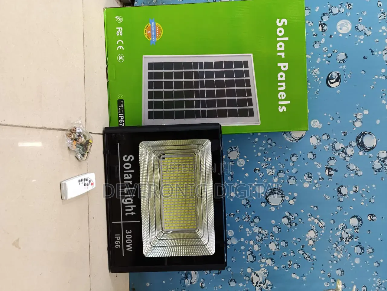 *300w Us Solar Floodlight*=