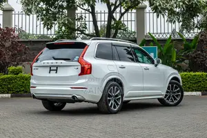 Volvo XC90 2019 White