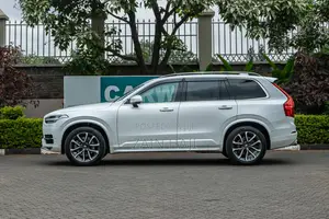 Volvo XC90 2019 White