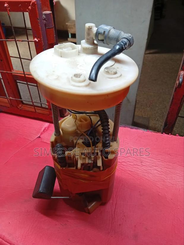 Honda CRV Rd8 Fuel Pump - main view