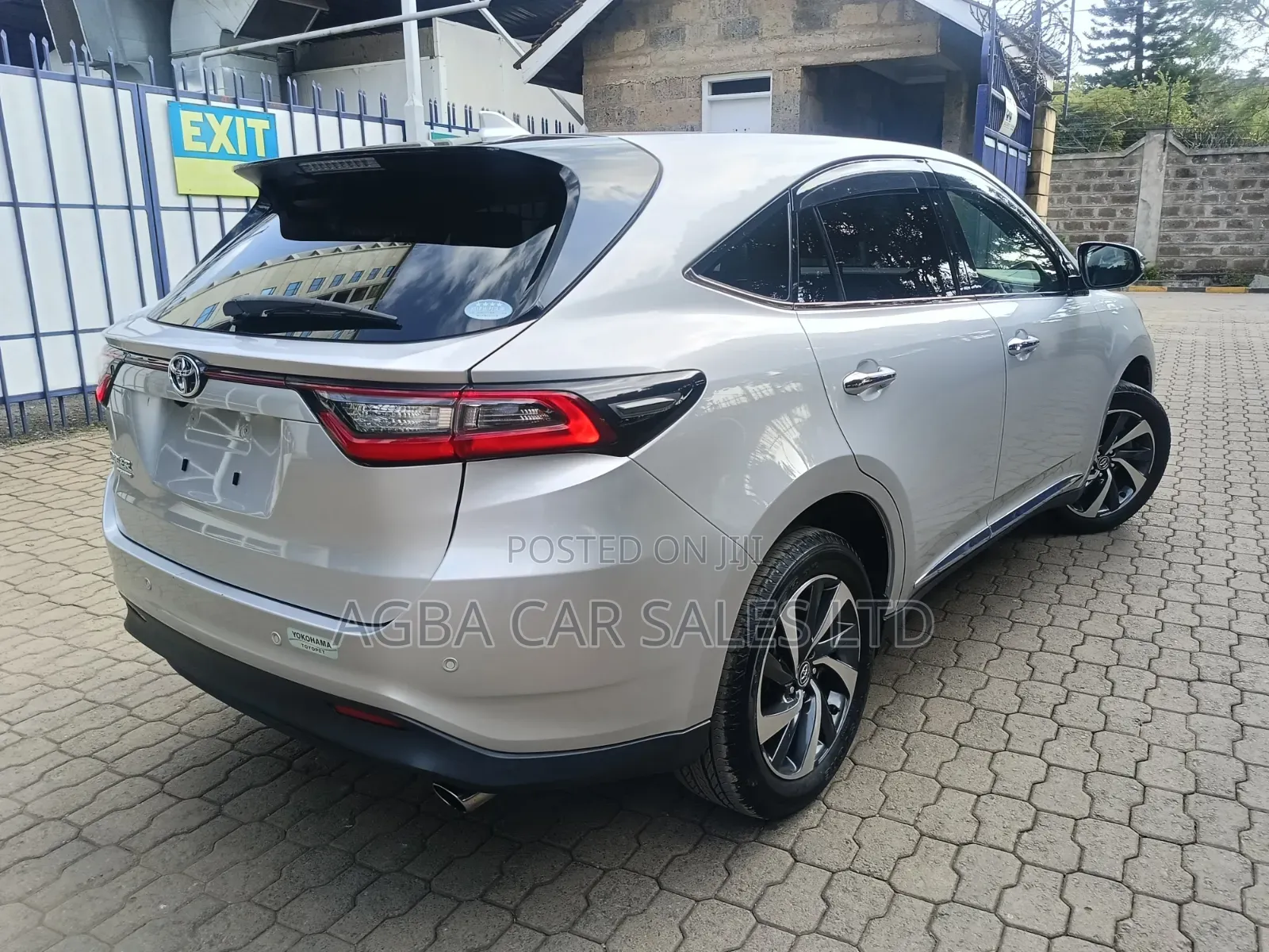 Toyota Harrier 2019 Silver