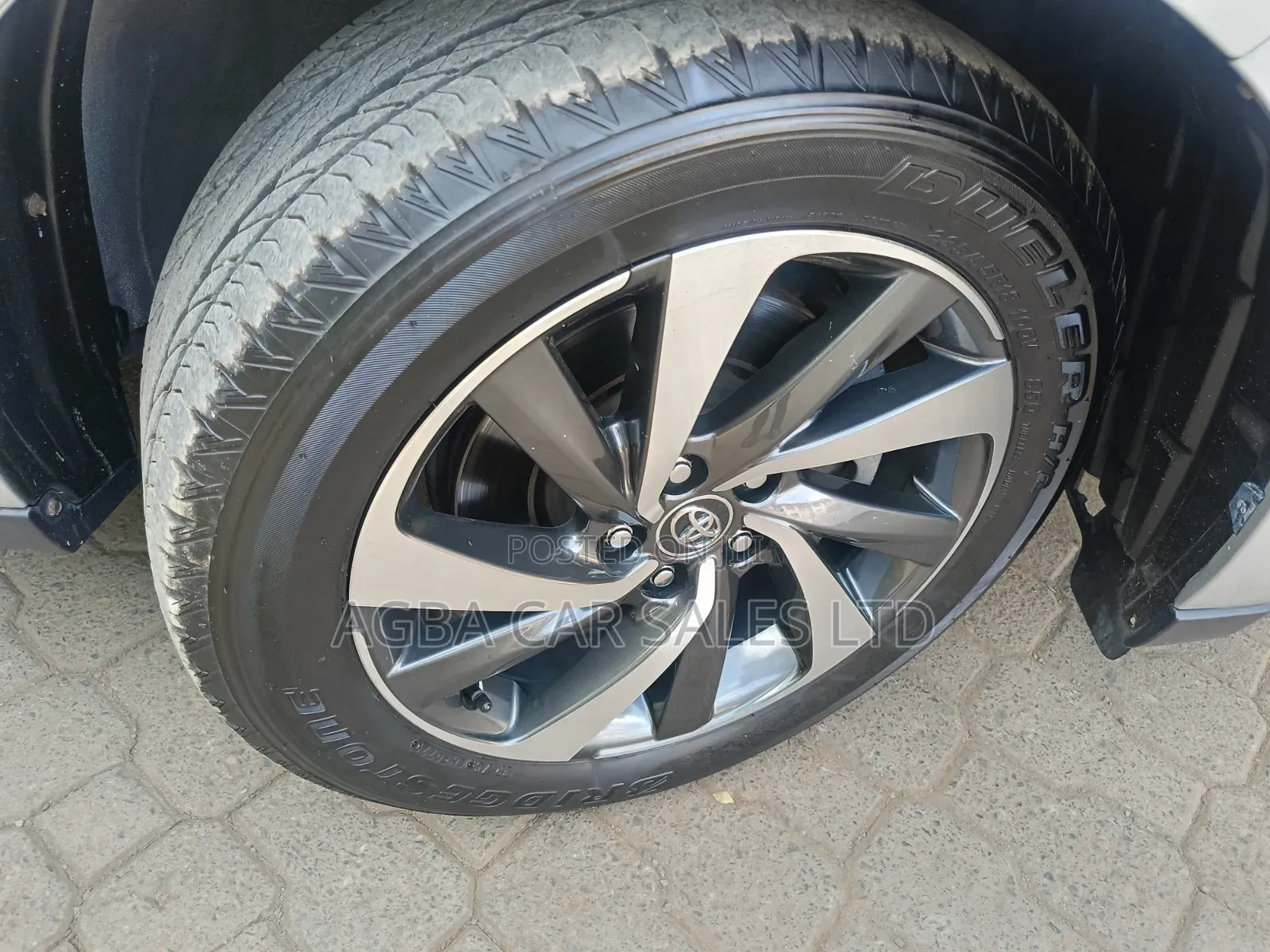Toyota Harrier 2019 Silver
