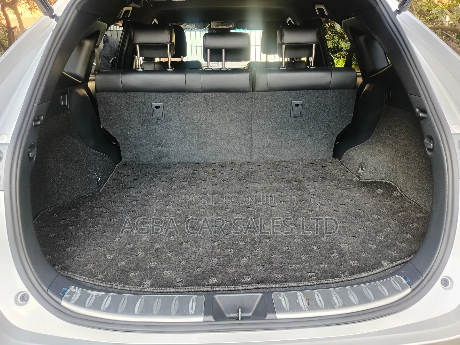 Toyota Harrier 2019 Silver