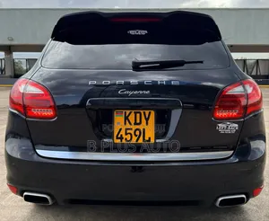 Porsche Cayenne 2014 Black