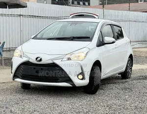 Toyota Vitz 1.3 FWD 5dr 2019 White