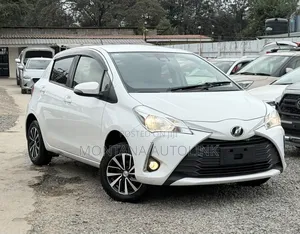 Toyota Vitz 1.3 FWD 5dr 2019 White