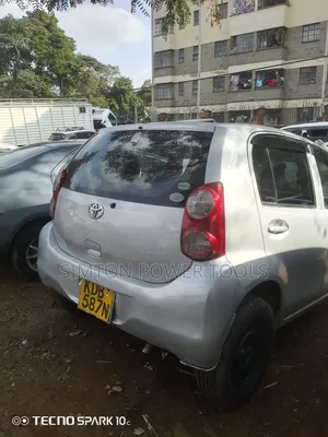 Toyota Passo 2013 Silver