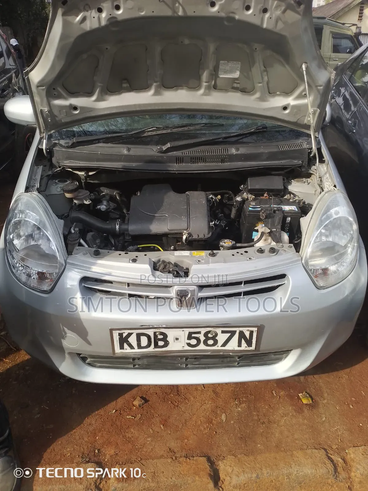 Toyota Passo 2013 Silver
