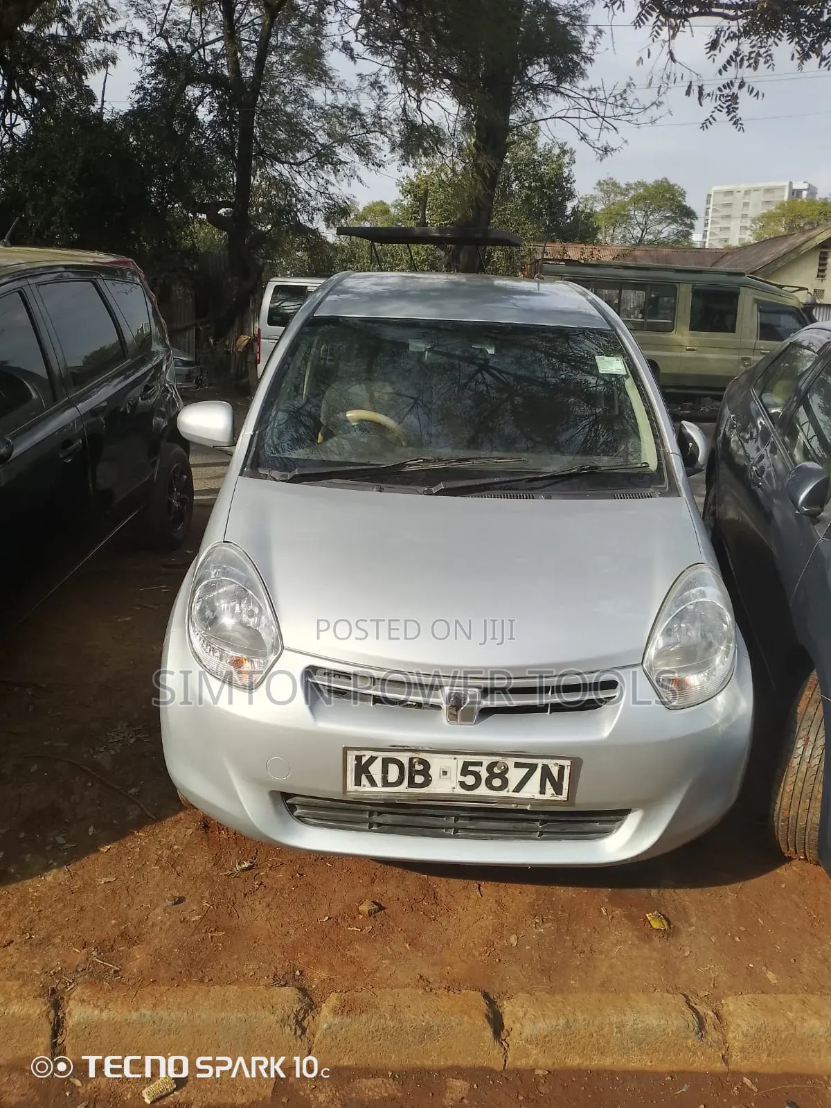 Toyota Passo 2013 Silver