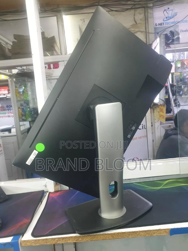 23"(Hdmi) Monitor - thumbnail 3