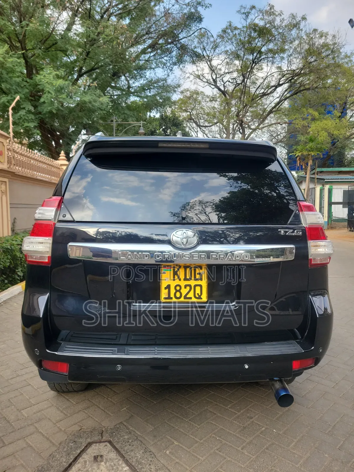 Toyota Land Cruiser Prado 2014 Black