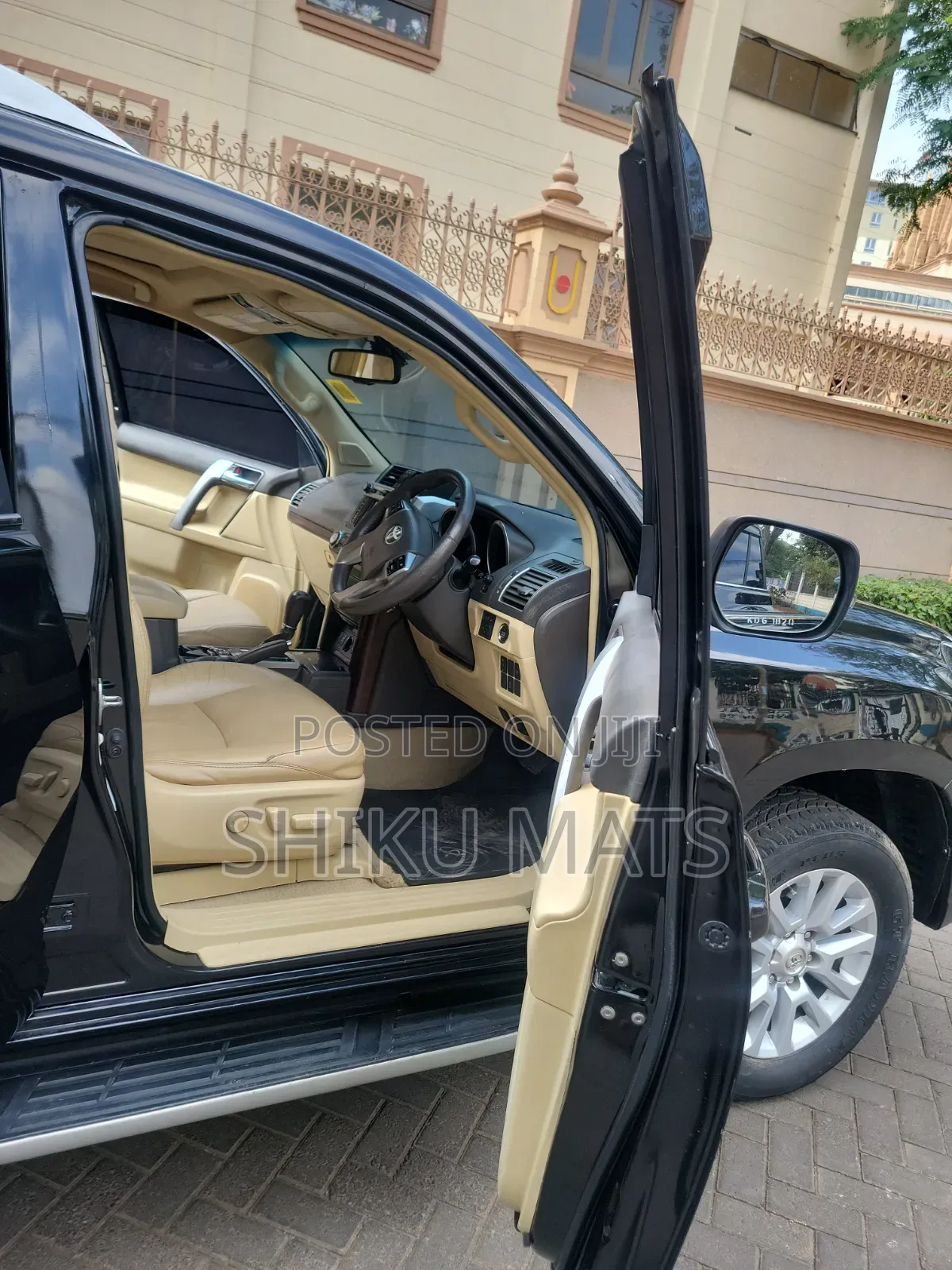 Toyota Land Cruiser Prado 2014 Black