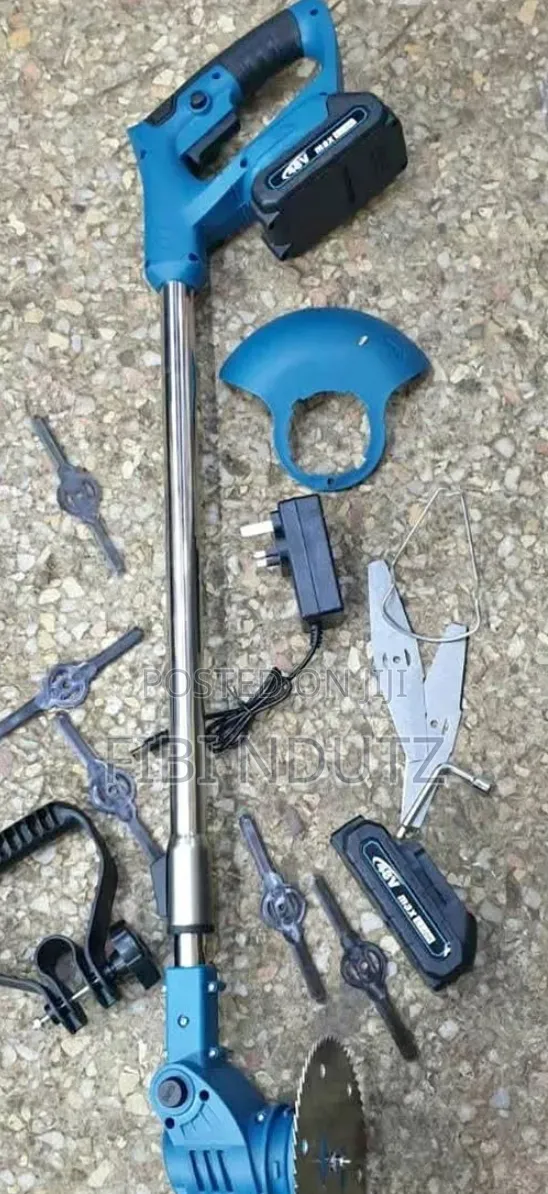 Rechargeable Cordless Makita Brush Cutter/Brush Trimmer Makita