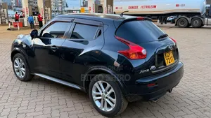 Nissan Juke 2011 Black