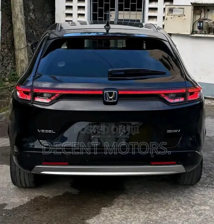 Honda Vezel 2021 Black