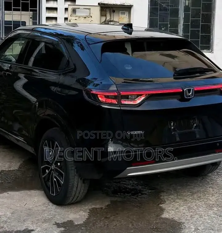 Honda Vezel 2021 Black