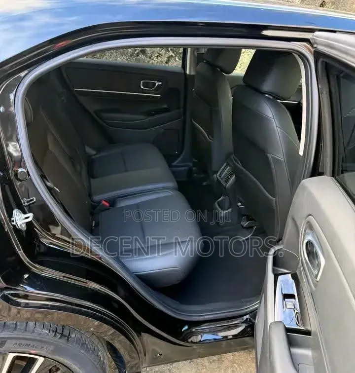 Honda Vezel 2021 Black