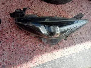 Mazda Axela 2014-2017 Headlight Non Xenon