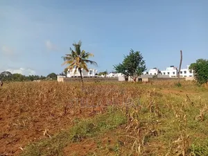 Double 0.045 Hectare of Land for Purchase