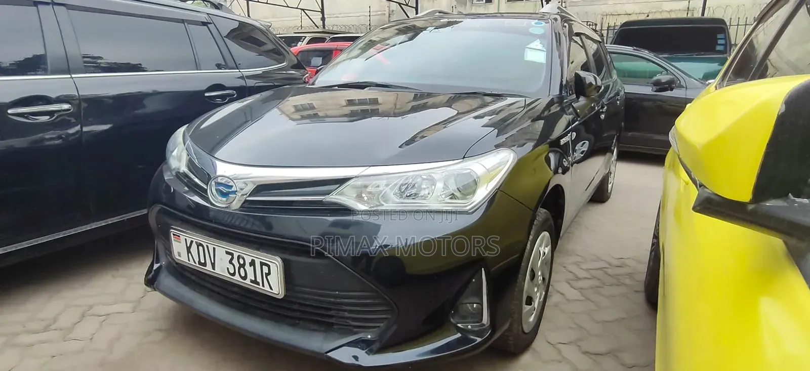 Toyota Corolla Fielder 2018 Black