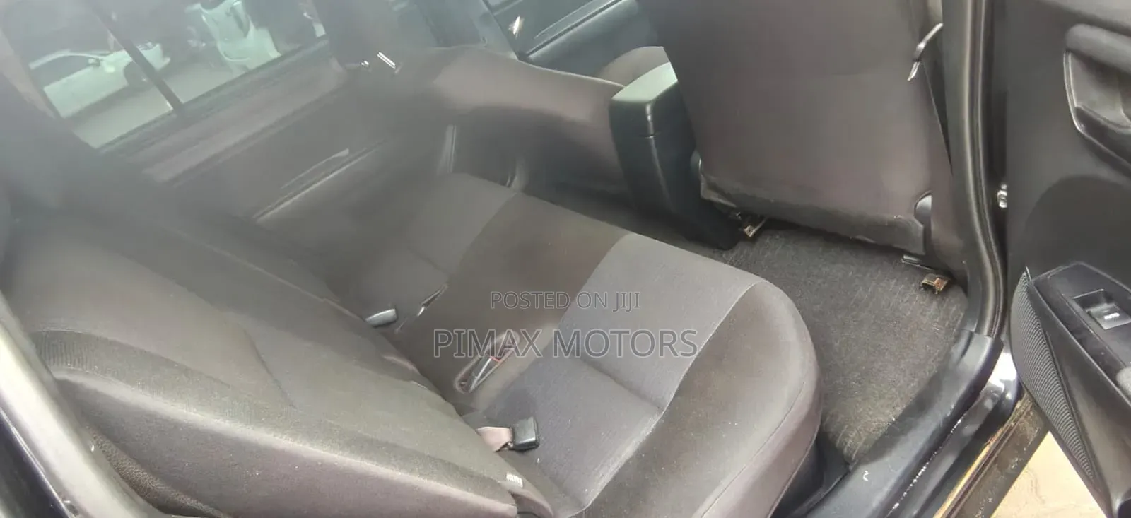 Toyota Corolla Fielder 2018 Black