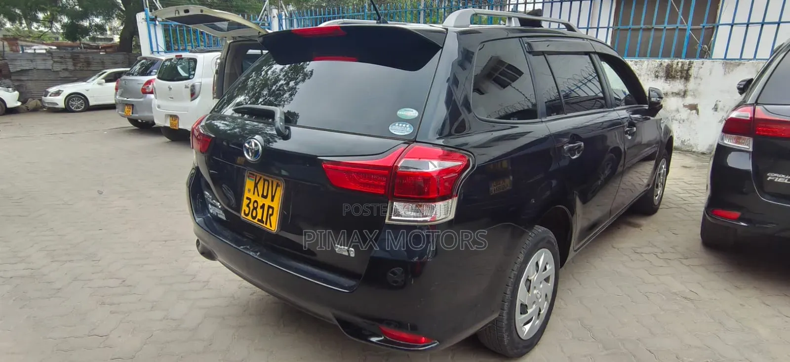 Toyota Corolla Fielder 2018 Black