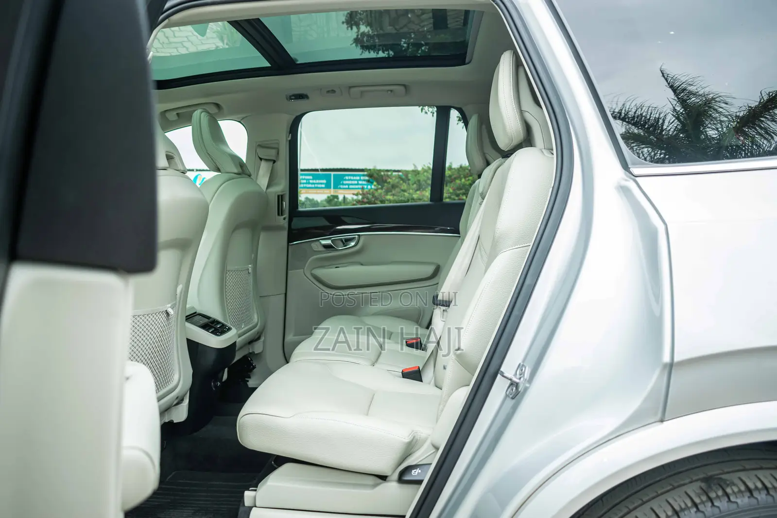 Volvo XC90 2019 Silver