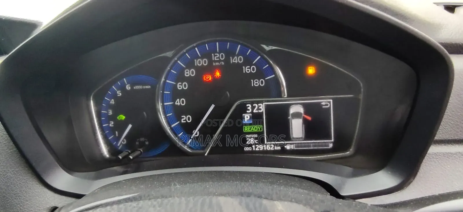 Toyota Corolla Fielder 2018 Silver