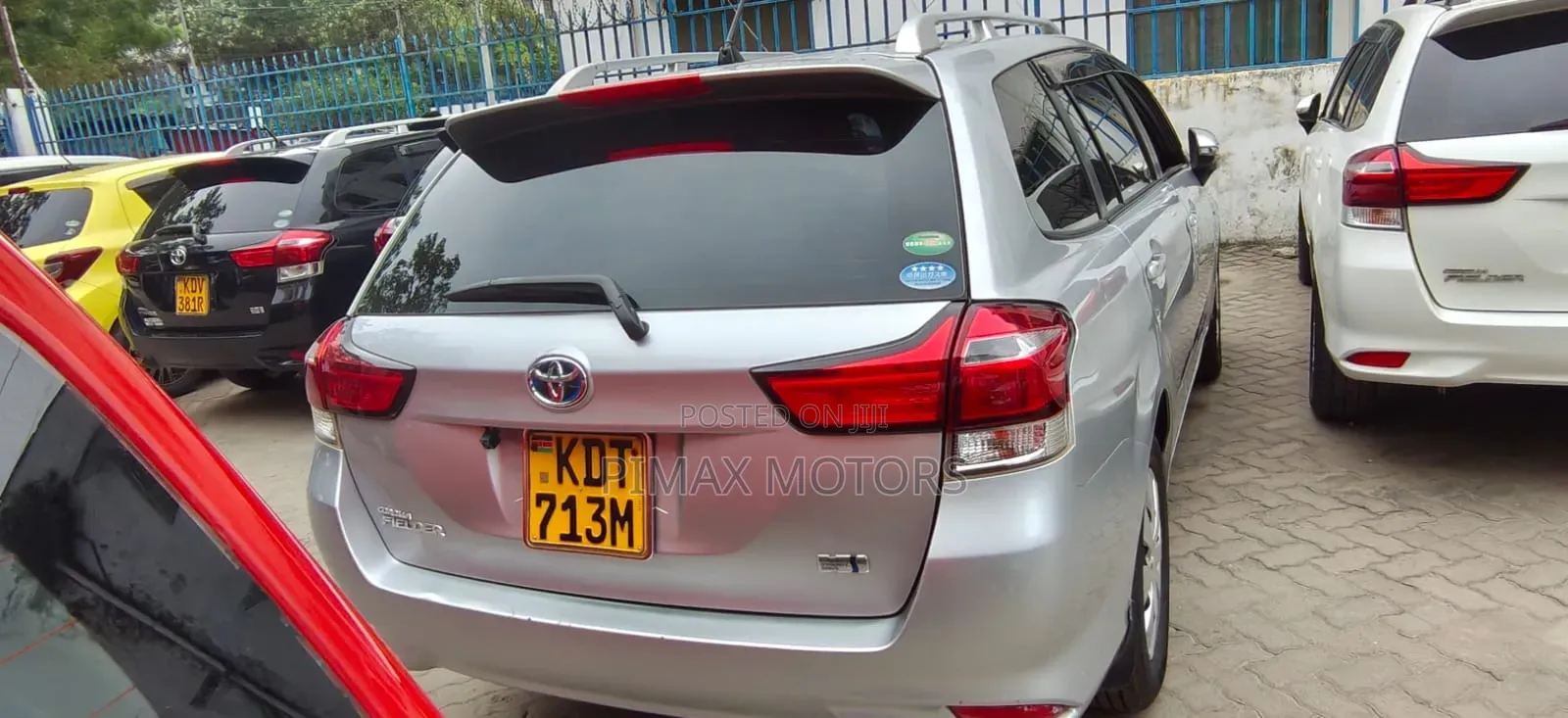 Toyota Corolla Fielder 2018 Silver