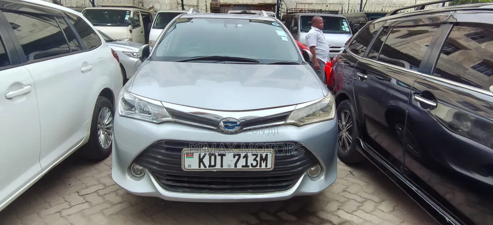 Toyota Corolla Fielder 2018 Silver