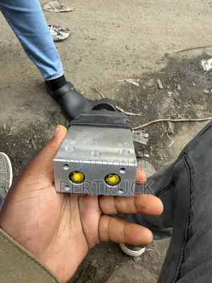 Cabin Tilting Valve