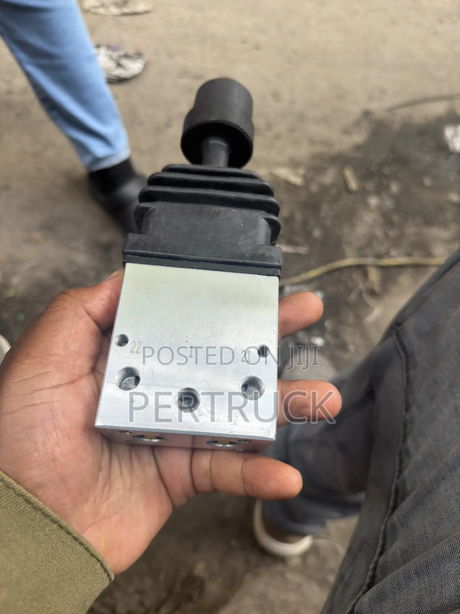Cabin Tilting Valve