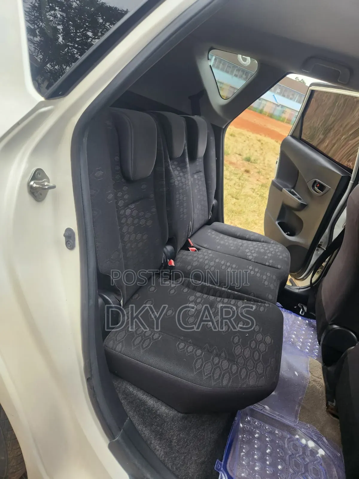 Toyota Ractis 2016 White
